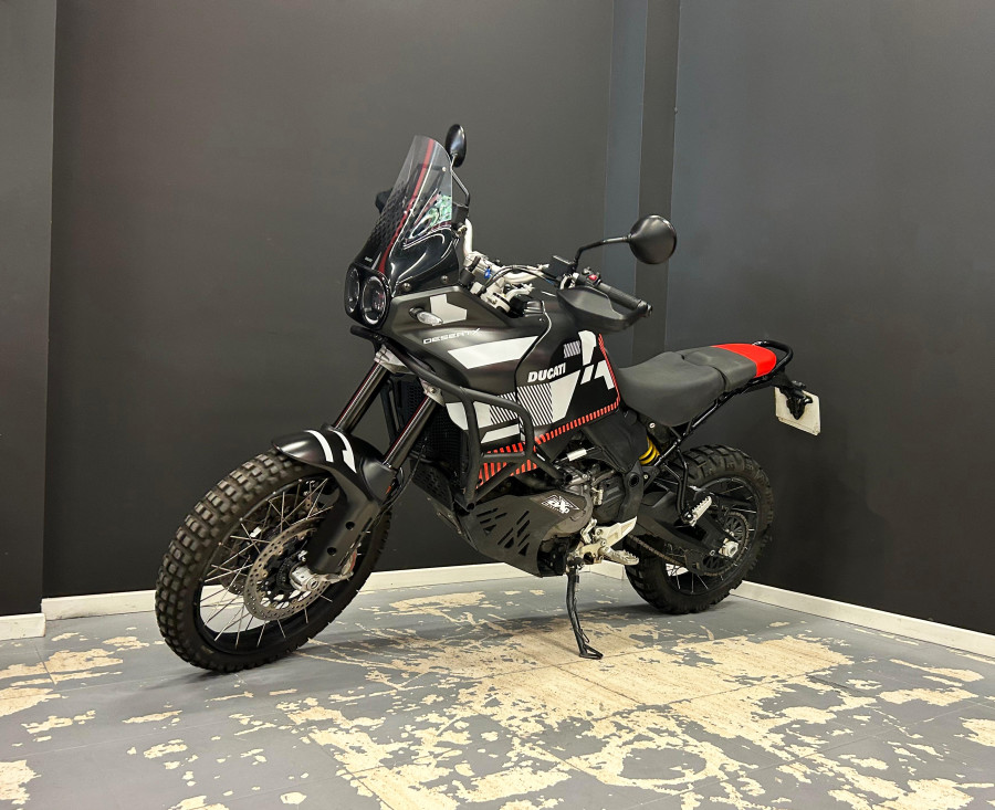 Imagen de Ducati DESERT X