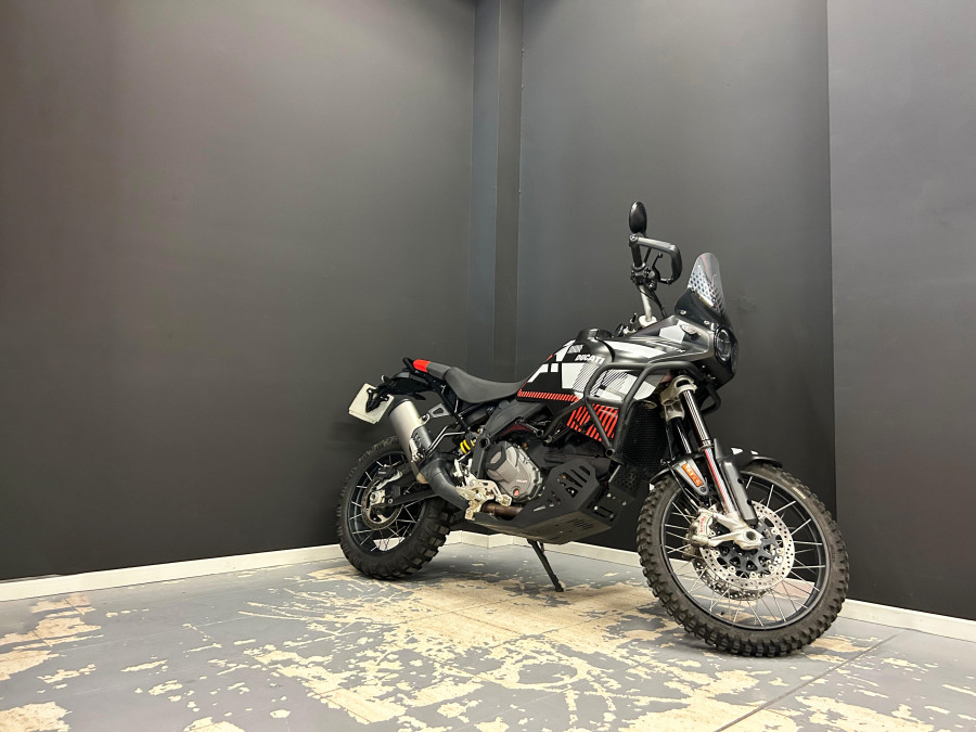 Imagen de Ducati DESERT X