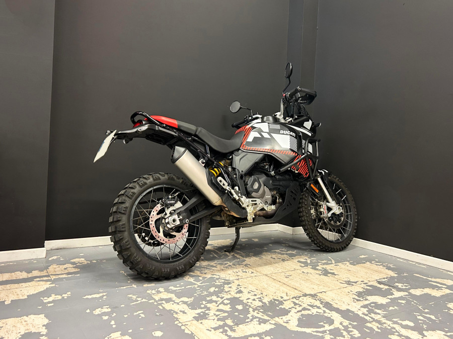 Imagen de Ducati DESERT X