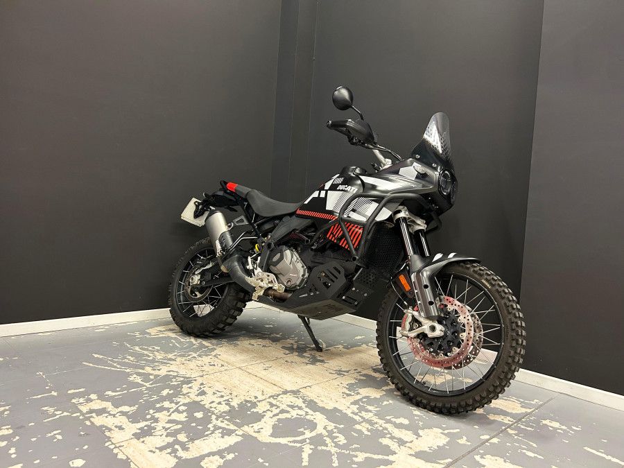 Imagen de Ducati DESERT X