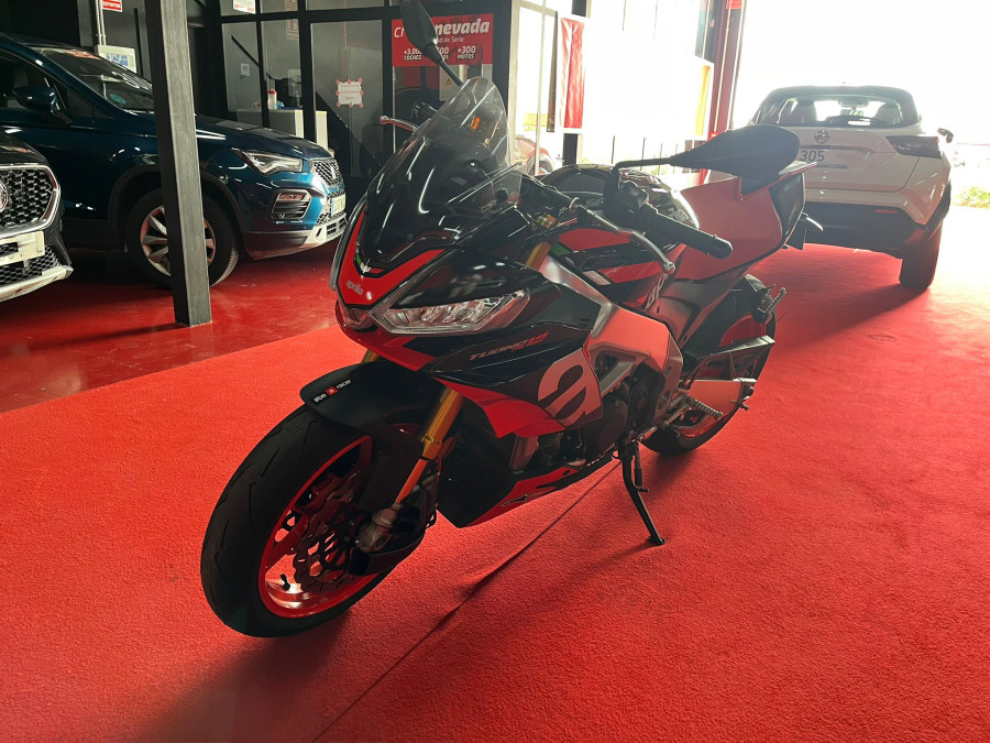Imagen de Aprilia TUONO V4 FACTORY