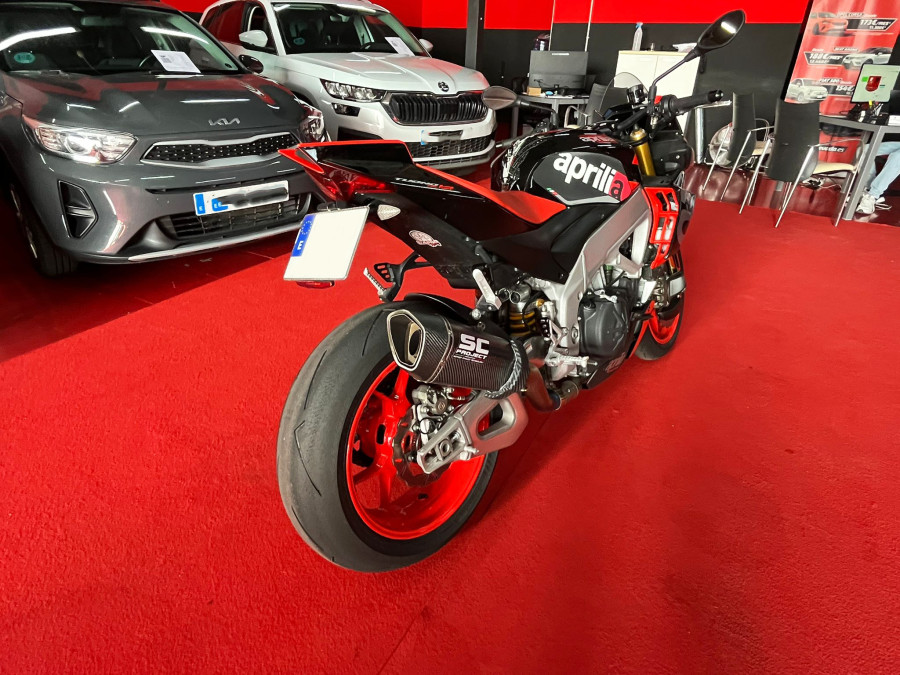 Imagen de Aprilia TUONO V4 FACTORY