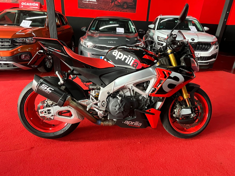 Imagen de Aprilia TUONO V4 FACTORY