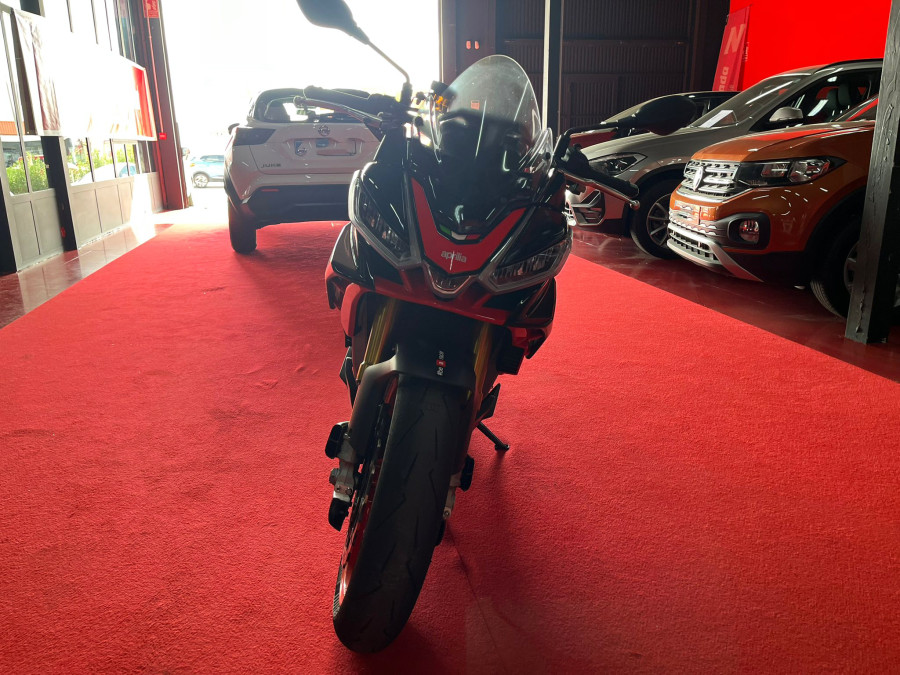 Imagen de Aprilia TUONO V4 FACTORY