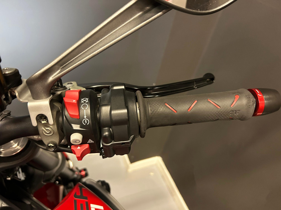 Imagen de Ducati MONSTER 937 A2