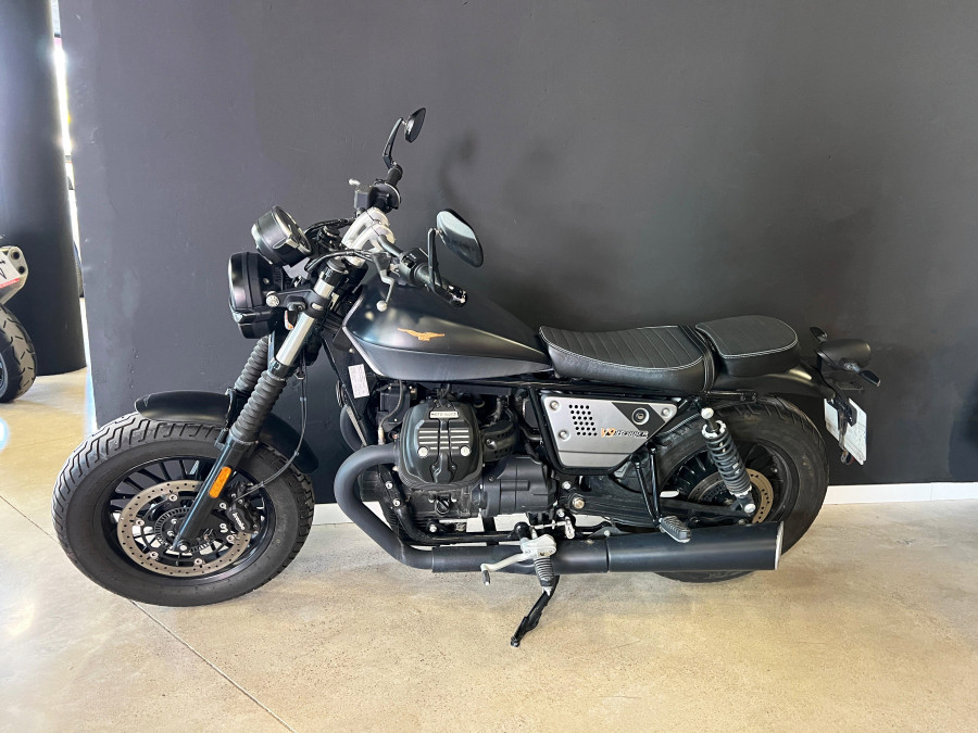 Imagen de Moto Guzzi V9 BOBBER