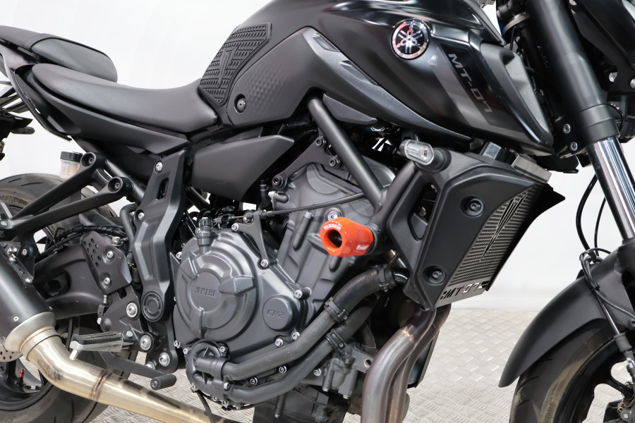 Imagen de Yamaha MT 07 A2