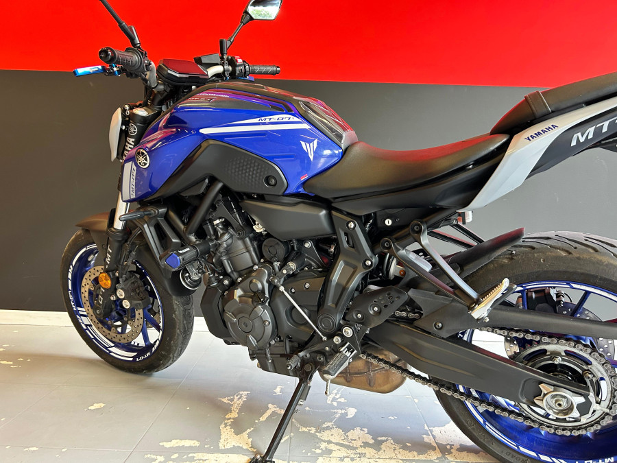 Imagen de Yamaha MT 07 A2