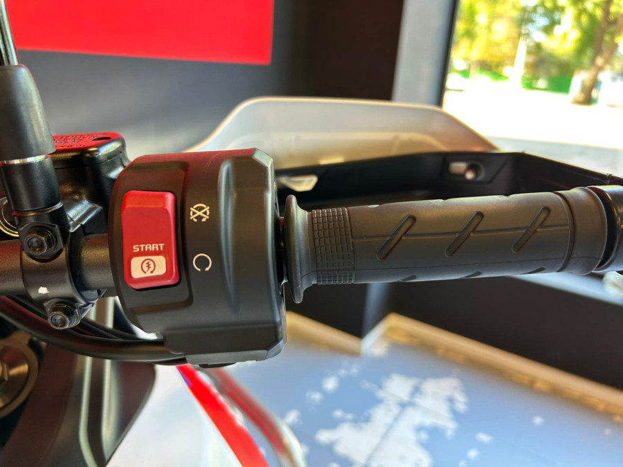Imagen de Honda TRANSALP 750
