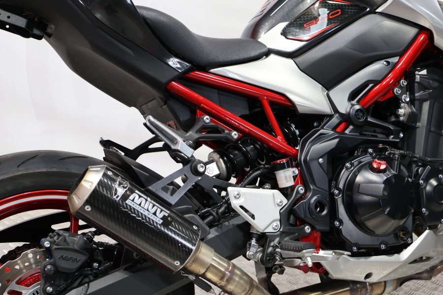 Imagen de KAWASAKI Z 900 