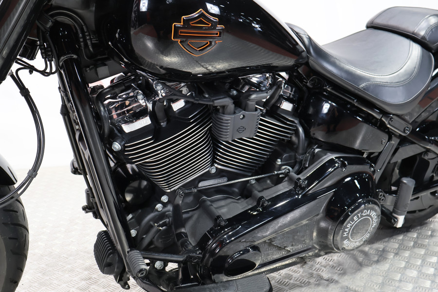 Imagen de Harley Davidson FAT BOY 114