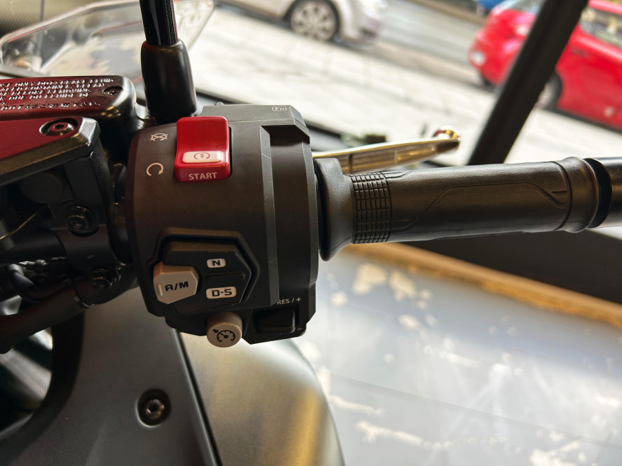 Imagen de Honda NT1100 DCT