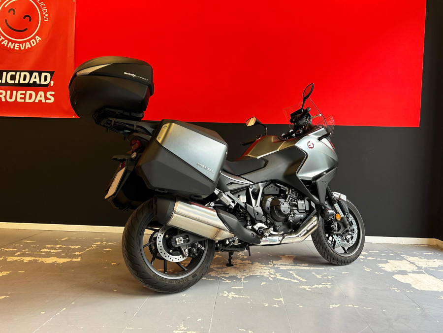 Imagen de Honda NT1100 DCT