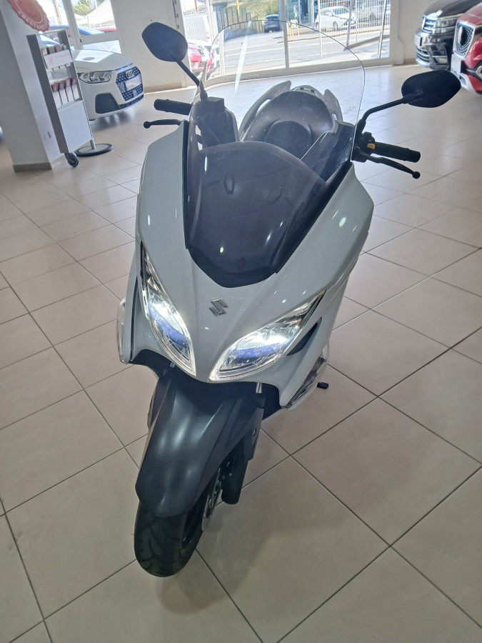 Imagen de Suzuki BURGMAN 400