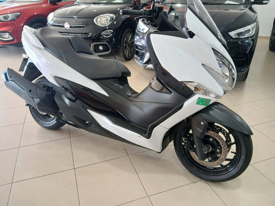 Imagen de Suzuki BURGMAN 400