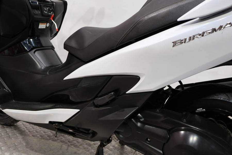Imagen de Suzuki BURGMAN 400