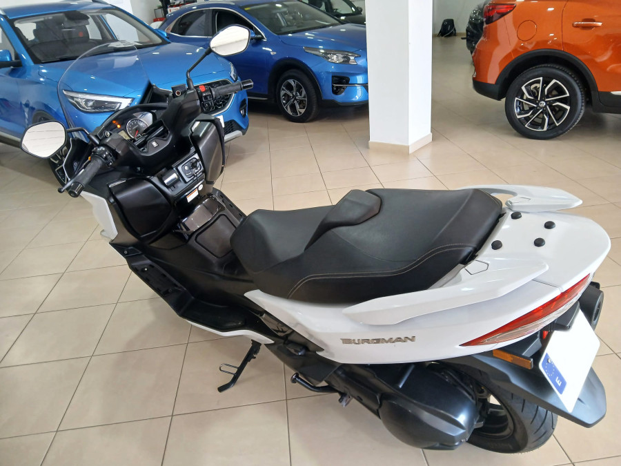 Imagen de Suzuki BURGMAN 400
