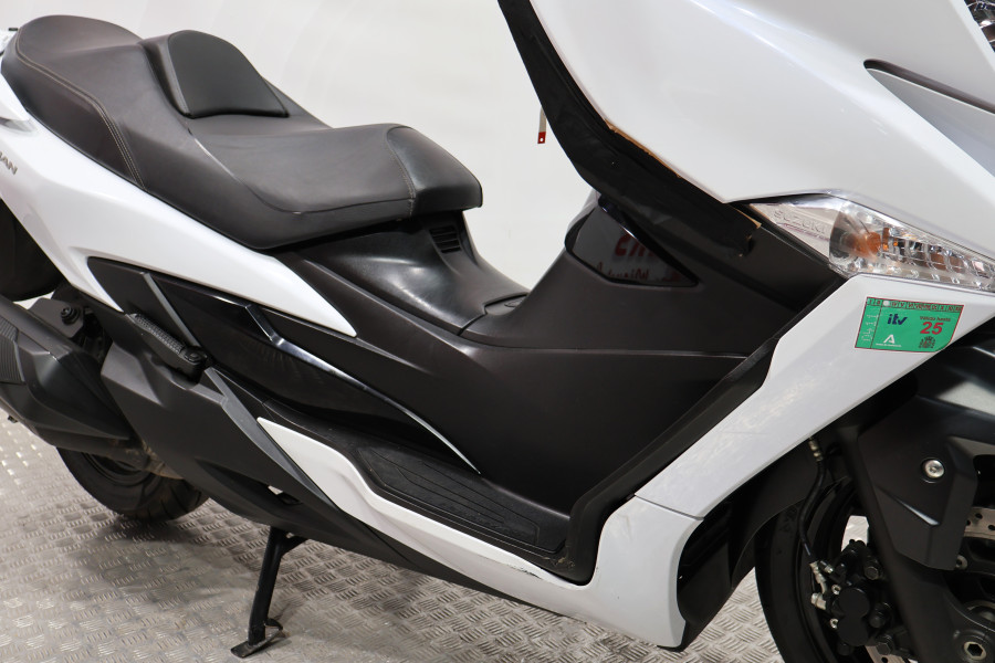 Imagen de Suzuki BURGMAN 400