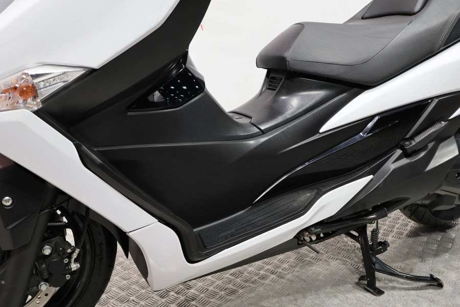 Imagen de Suzuki BURGMAN 400