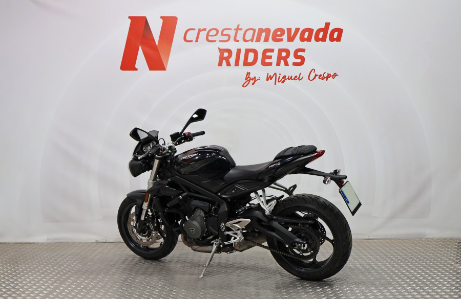 Imagen de Triumph STREET TRIPLE S