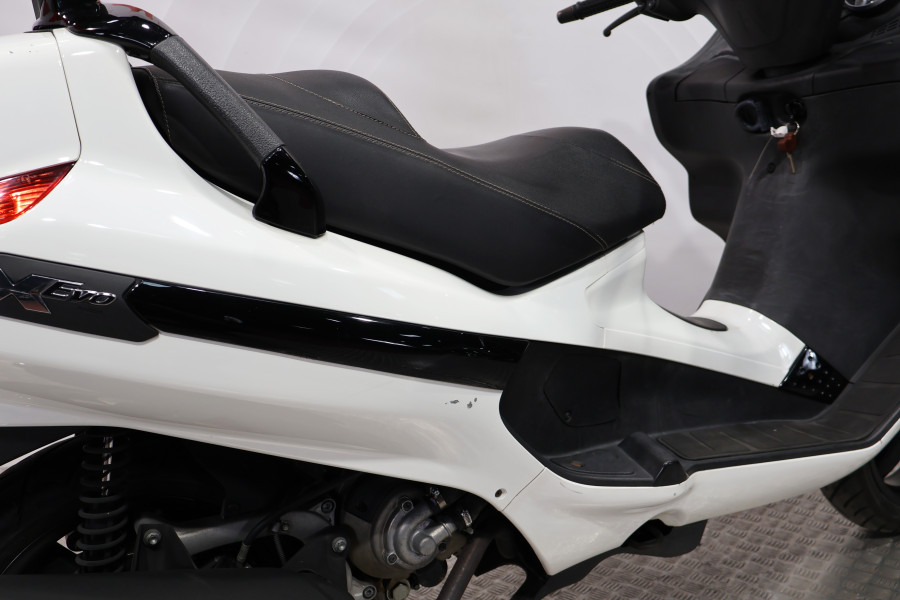 Imagen de Piaggio X EVO 125