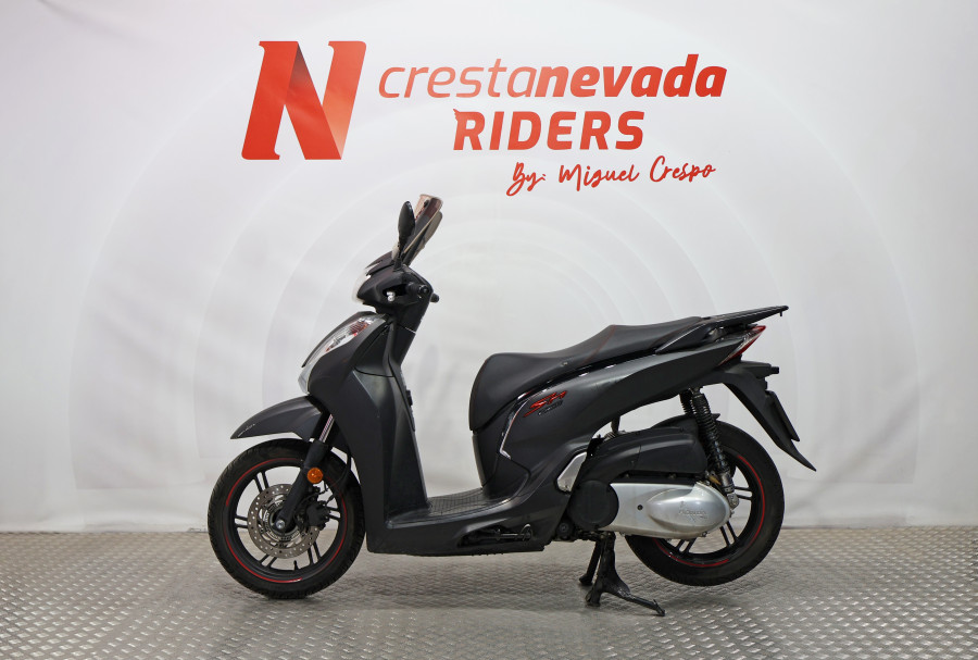 Imagen de Honda SH 300
