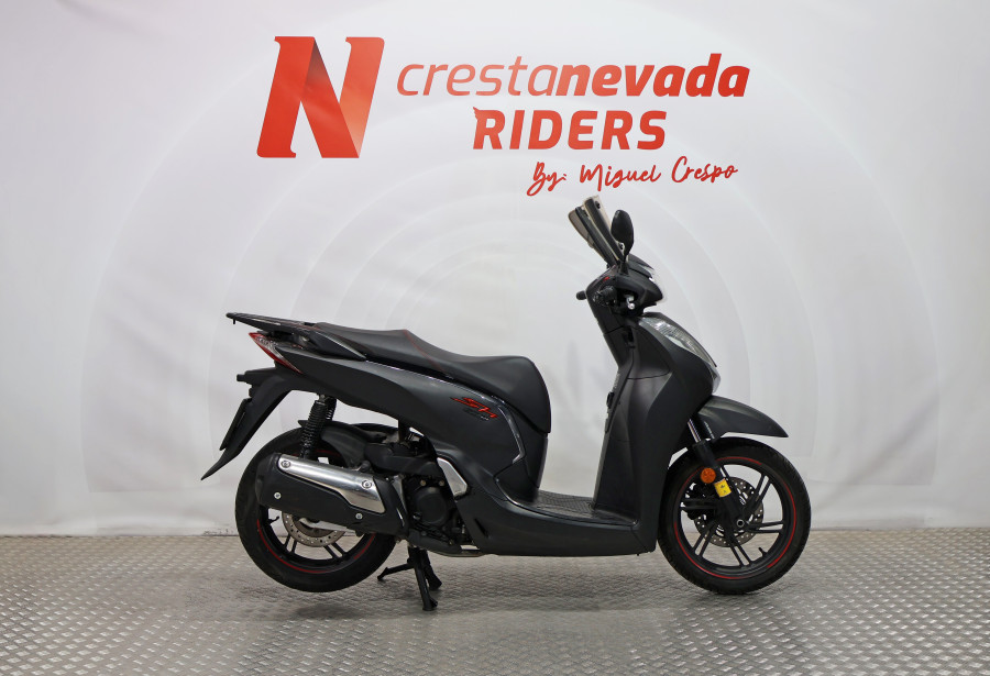Imagen de Honda SH 300