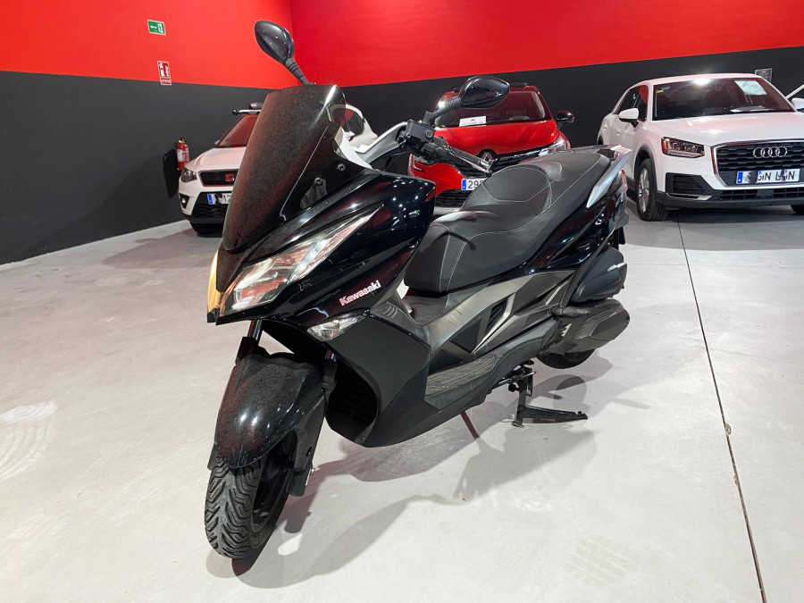 Imagen de KAWASAKI J 300