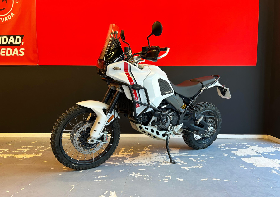 Imagen de Ducati DESERT X