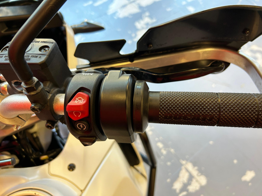 Imagen de Ducati DESERT X