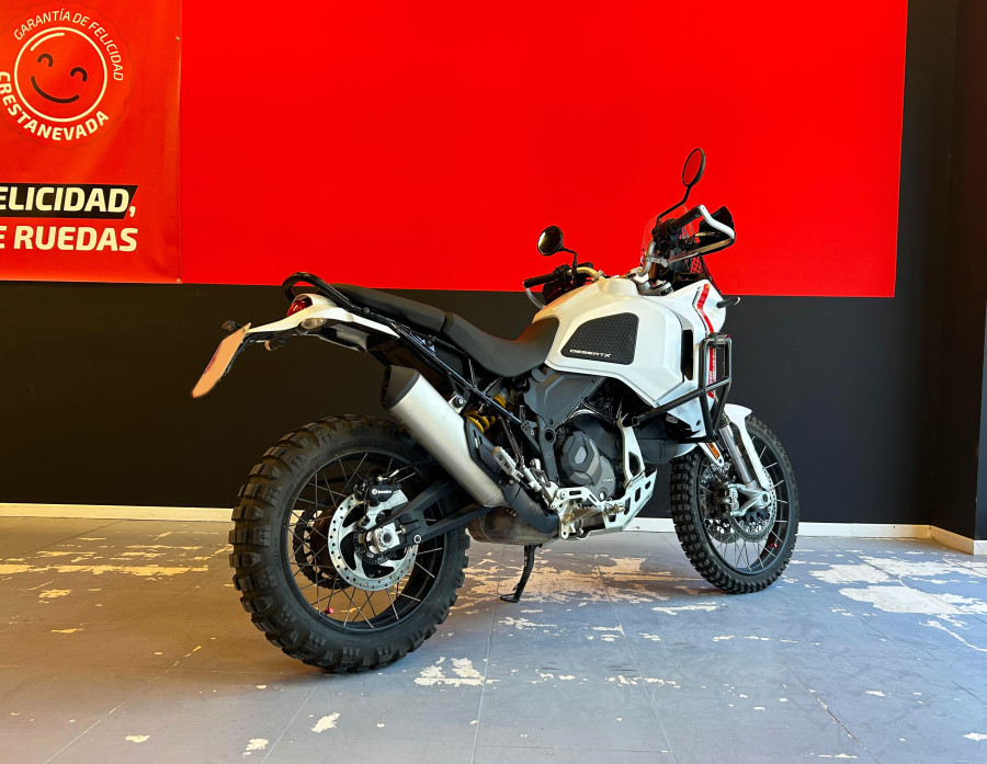 Imagen de Ducati DESERT X