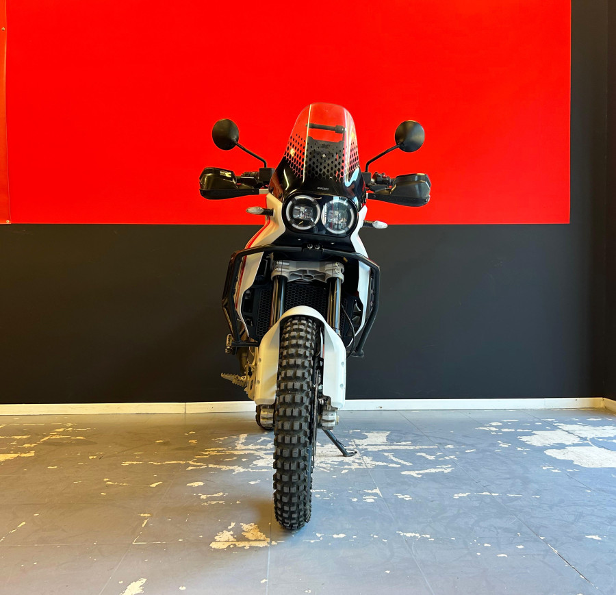 Imagen de Ducati DESERT X