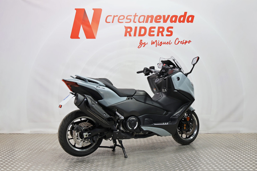 Imagen de Yamaha TMAX 560 TECH MAX