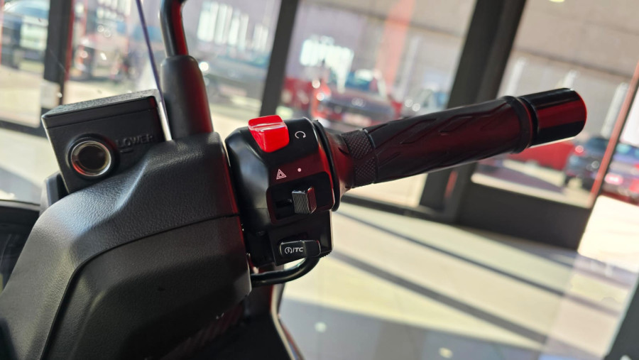 Imagen de Suzuki BURGMAN 400