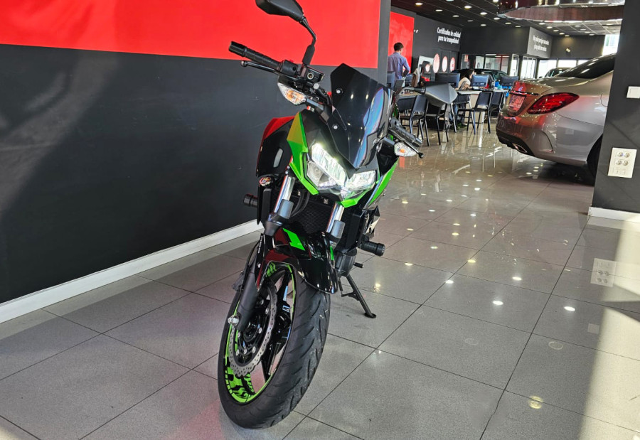 Imagen de KAWASAKI Z 400 PERFORMANCE