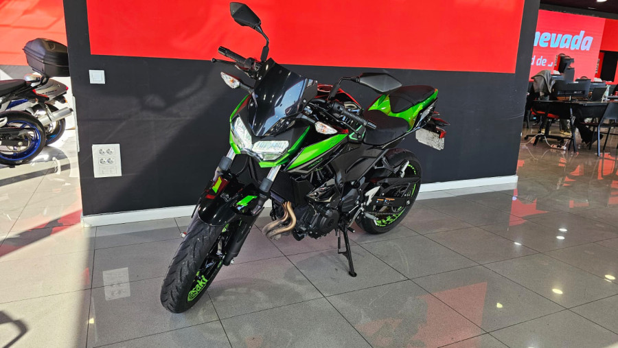 Imagen de KAWASAKI Z 400 PERFORMANCE