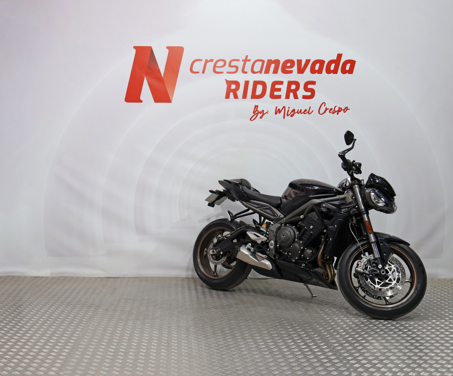 Imagen de Triumph STREET TRIPLE RS