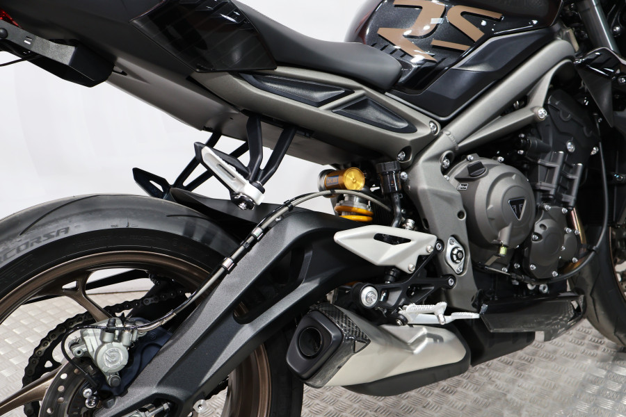 Imagen de Triumph STREET TRIPLE RS