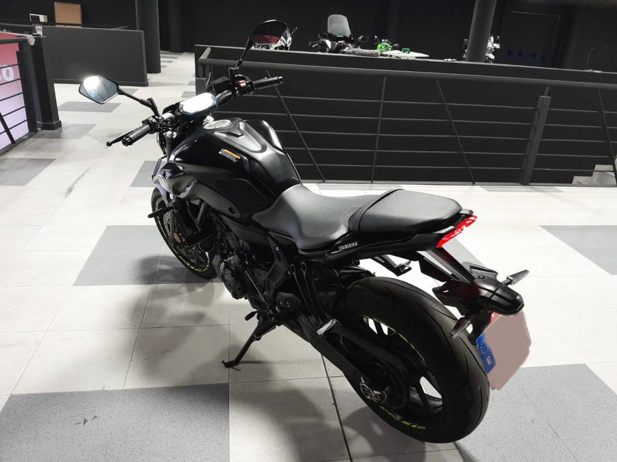 Imagen de Yamaha MT 07 A2