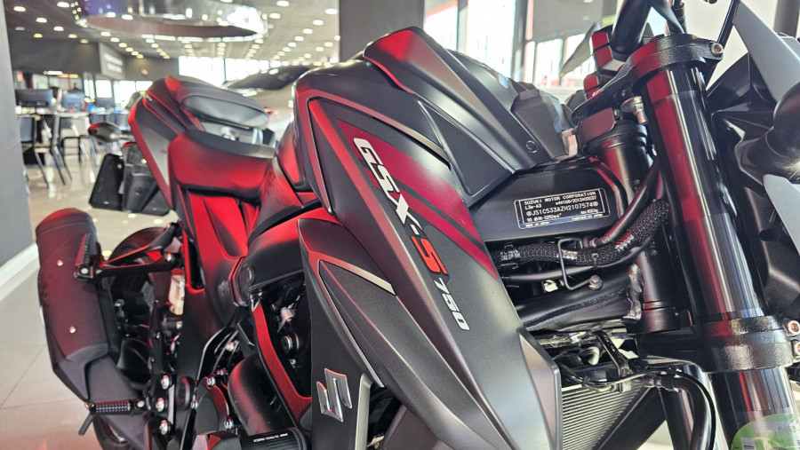 Imagen de Suzuki GSX S 750