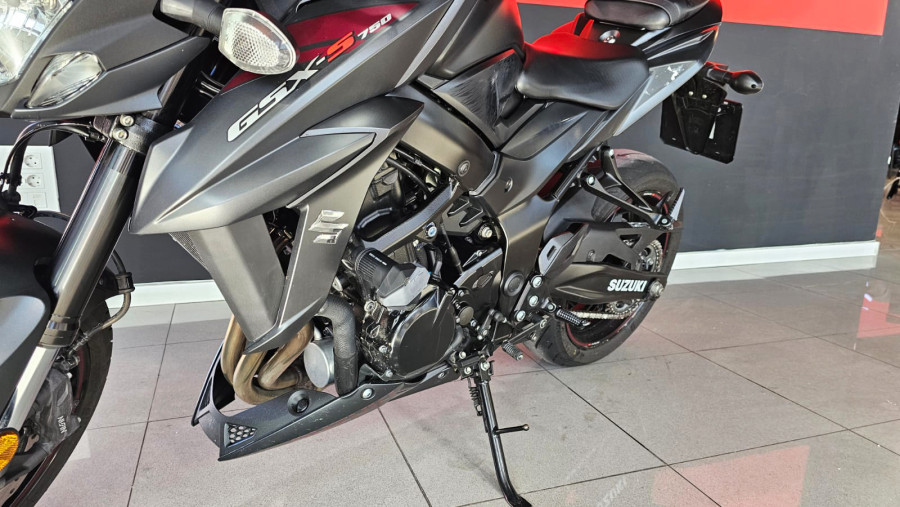 Imagen de Suzuki GSX S 750