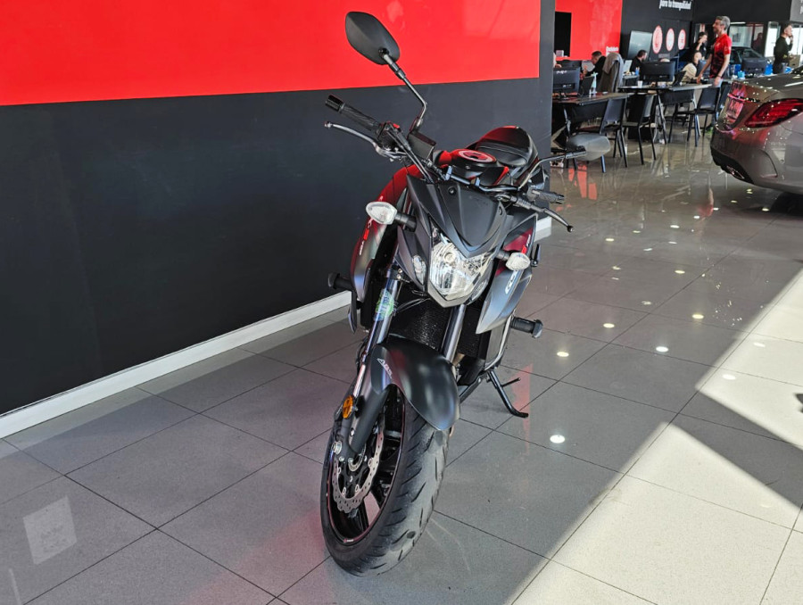 Imagen de Suzuki GSX S 750