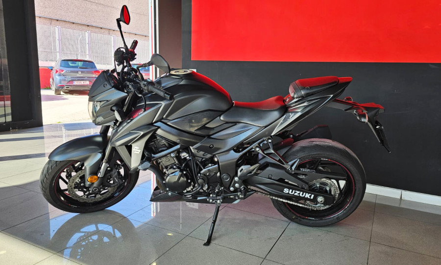 Imagen de Suzuki GSX S 750