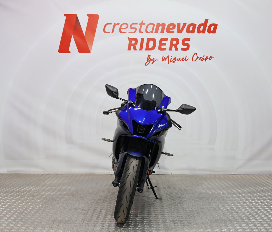 Imagen de Yamaha R7