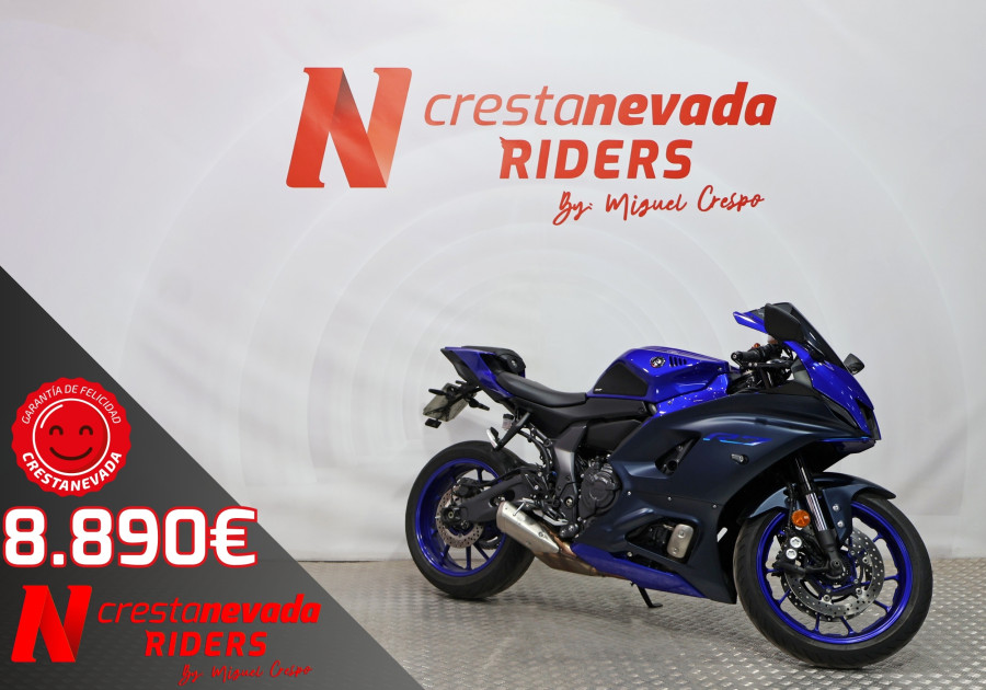 Yamaha R7
