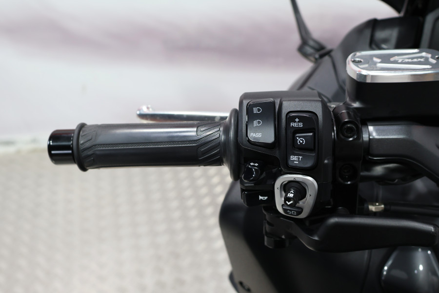 Imagen de Yamaha TMAX 560 TECH MAX