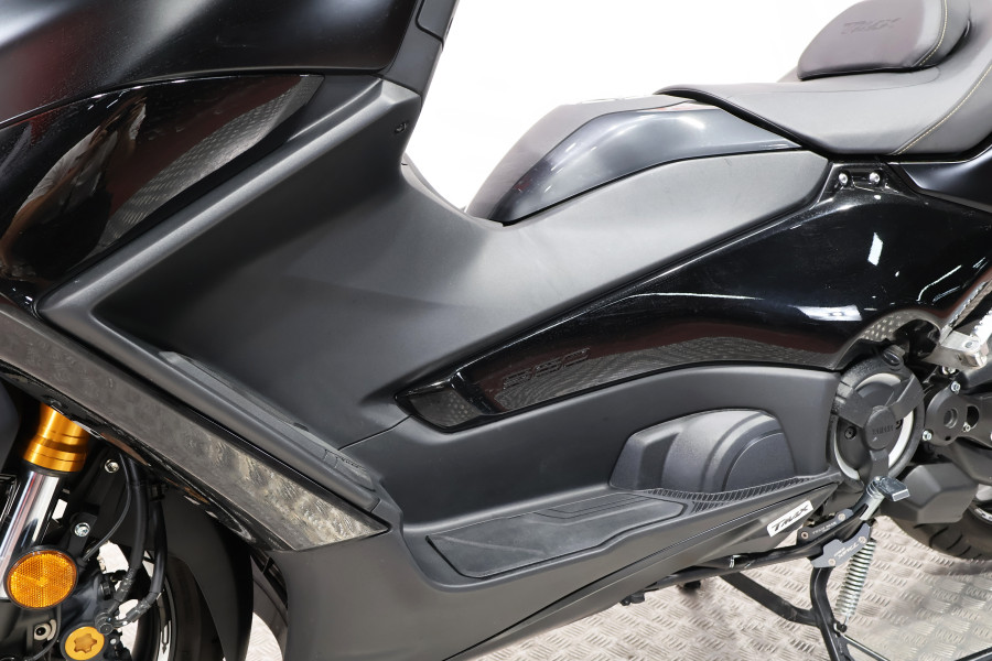 Imagen de Yamaha TMAX 560 TECH MAX