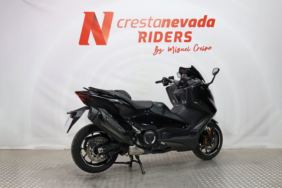 Imagen de Yamaha TMAX 560 TECH MAX