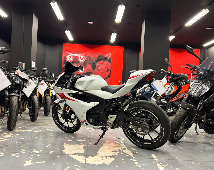 Imagen de Suzuki GSX R 125