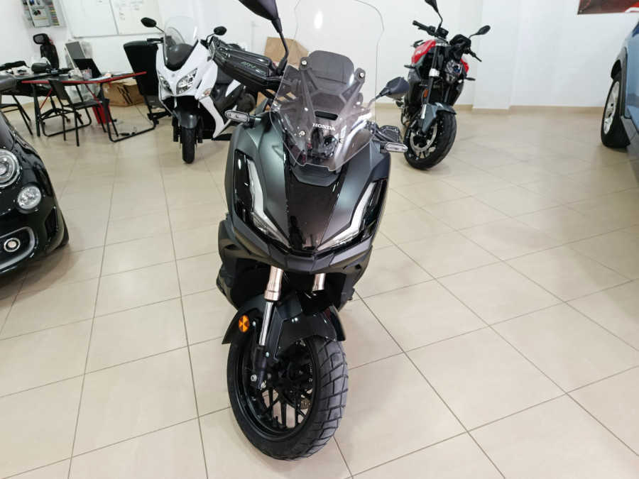 Imagen de Honda ADV 350